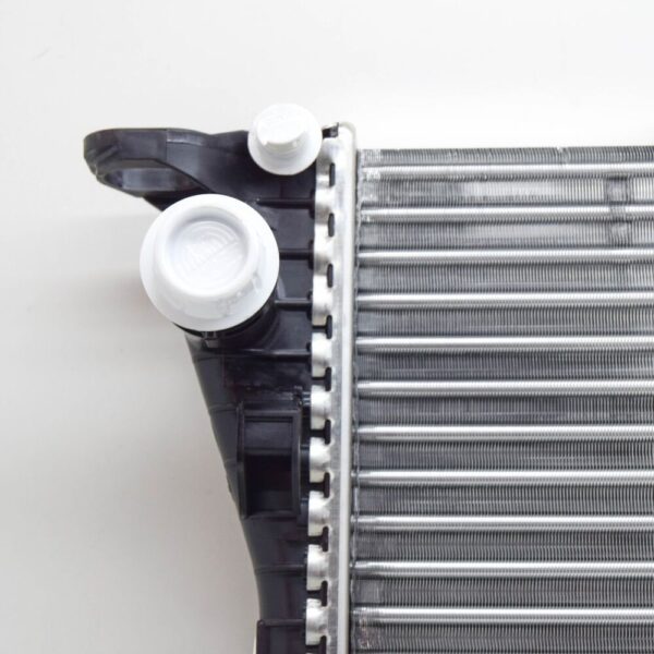Audi A4 Avant B8 Engine Coolant Cooler 8K0121251R NEW - Image 4