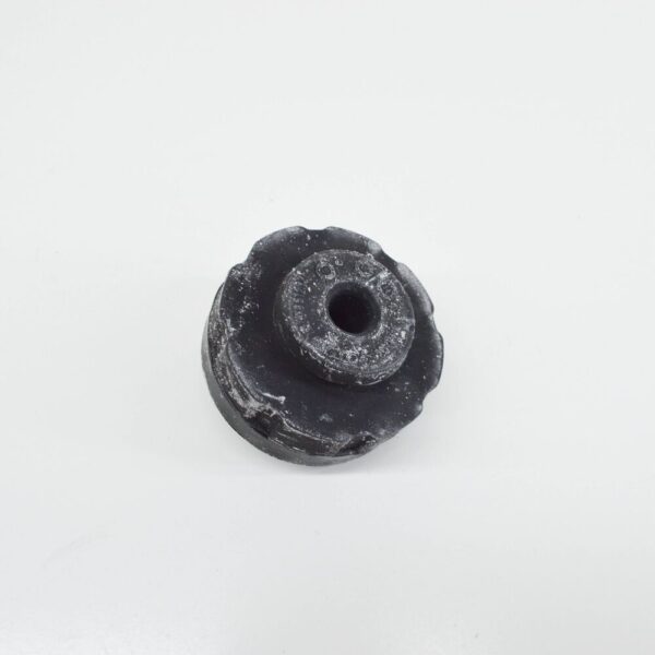 Audi A4 B8 rear axle spring holder top 8K0512141G NEW ORIGINAL - Image 3