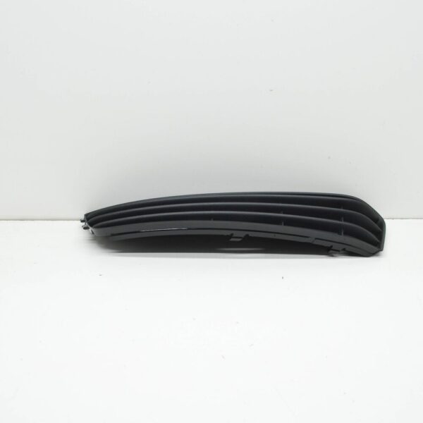 AUDI A4 B8 FRONT BUMPER LEFT VENT GRILLE 8K080768101C NEW ORIGINAL - Image 3