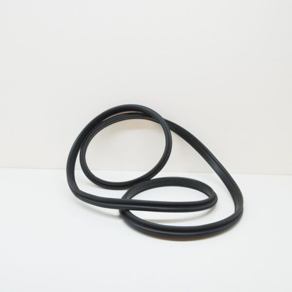 Audi A4 B8 Rear Lid Gasket 8K5827705C NEW - Image 5