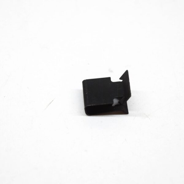 Audi A3 8L Front Bumper Lower Clip 8L0807180 NEW ORIGINAL - Image 3