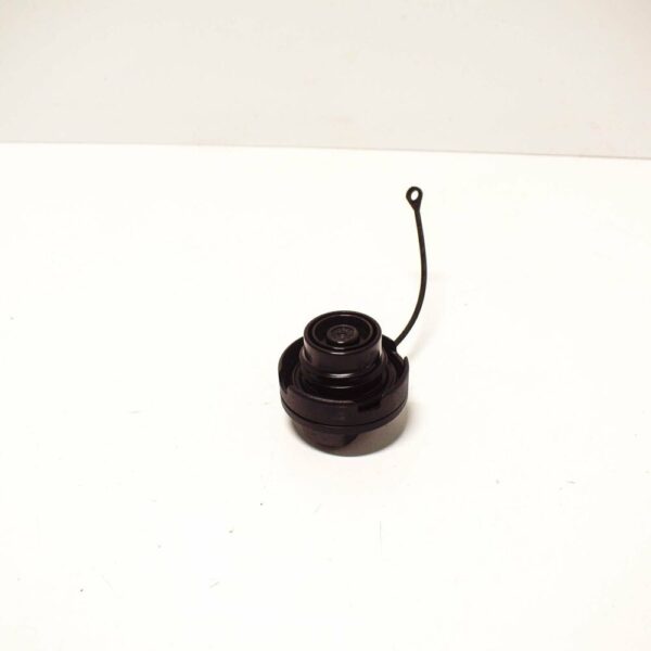 NEW AUDI A3 8P FUEL GAS CAP 8P0201550C - Image 4