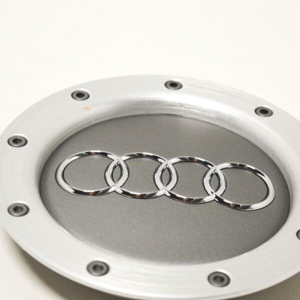 Audi A3 8P 17" alloy rim medium edge silver cap 8P0601165G1H7 NEW - Image 4