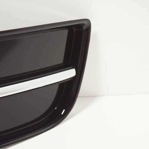 NEW AUDI A3 S3 8P FRONT LEFT FOG LIGHT GRILLE 8P0807681ADT94 - Image 5