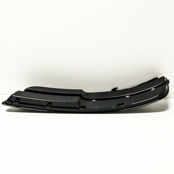 NEW AUDI A3 8P FRONT BUMPER LOWER RIGHT GRILLE 8P0807682HT94 - Image 5