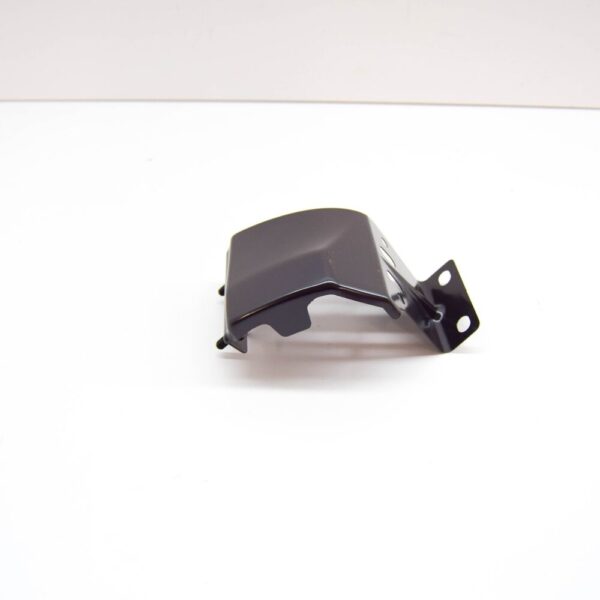 Audi A3 Sportback 8P Front Left Lower Fender Bracket 8P0821165A NEW ORIGINAL - Image 4