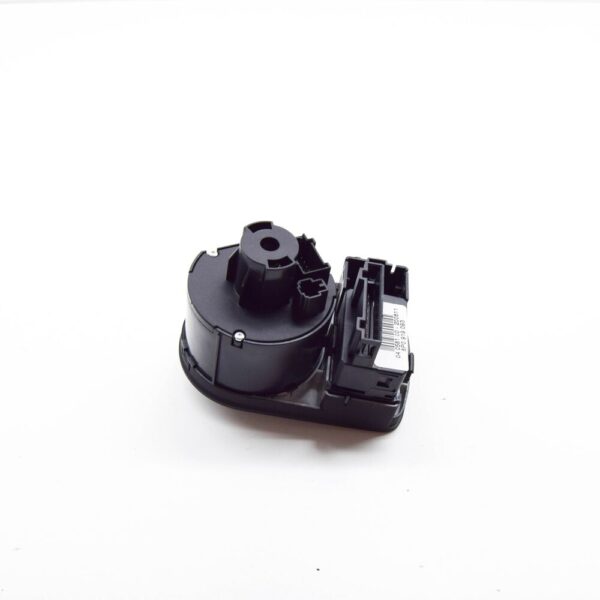Audi A3 8P Headlight Multiswitch LHD 8P1941531CB5PR NEW - Image 4
