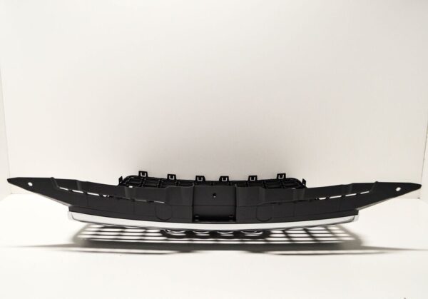 Audi A3 8P front bumper radiator grille 8P48553651D 1QP new - Image 5