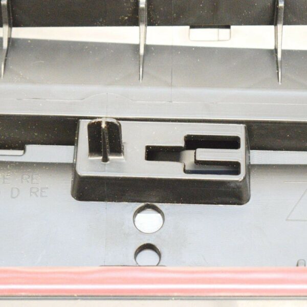 Audi Q5 8r Rear Right Side Door Bottom Molding 8R03970D4U8 New