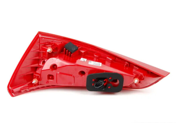 NEW OEM ORIGINAL 8R0945093B