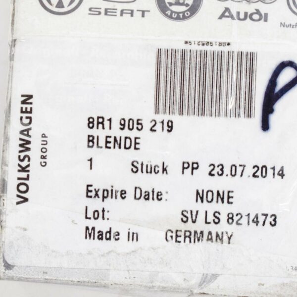 Audi Q5 8R ignition lock cover
