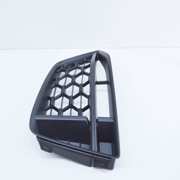 AUDI TT FV Front Bumper Right Air Guide Grille 8S0807682G9B9 NEW ORIGINAL - Image 4