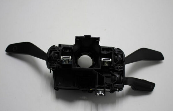 NEW GENUINE OEM 8S0907129AC