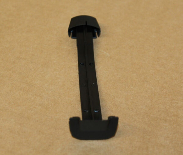 8T0837109