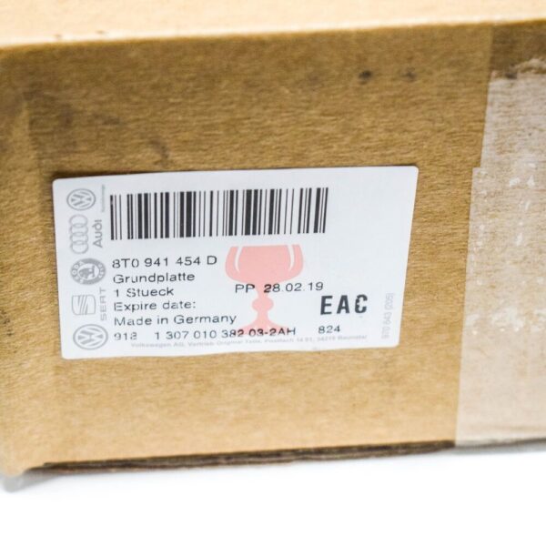 8T0941454D