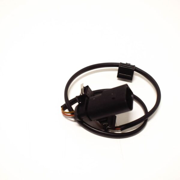 Audi A4 B8 bonnets locking microswitch sensor 8T0953236B new - Image 3