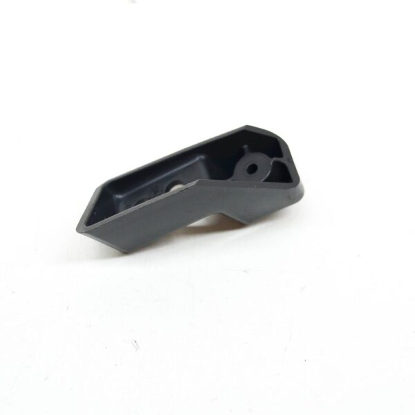 AUDI Q3 8U FRONT BUMPER LEFT ADAPTER 8U0807409 NEW ORIGINAL - Image 4