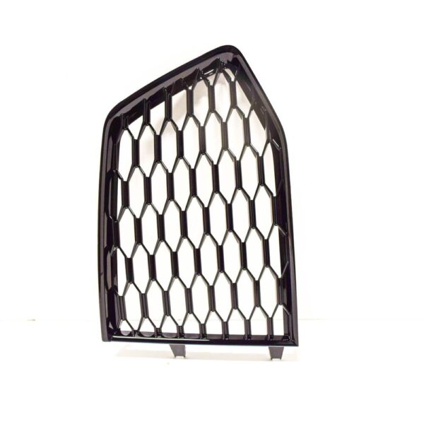 Audi Q3 8U RS front bumper right ventilation grille 8U0807682GT94 NEW