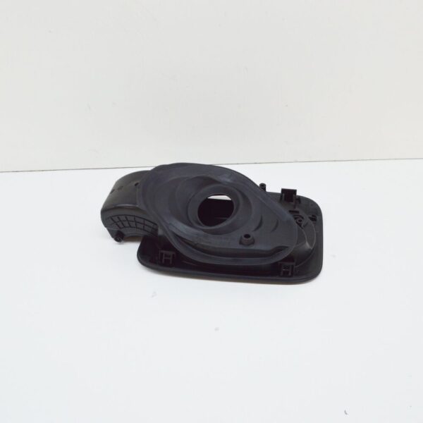 Audi Q3 8U Rear Fuel Filler Housing 8U0809906C NEW ORIGINAL