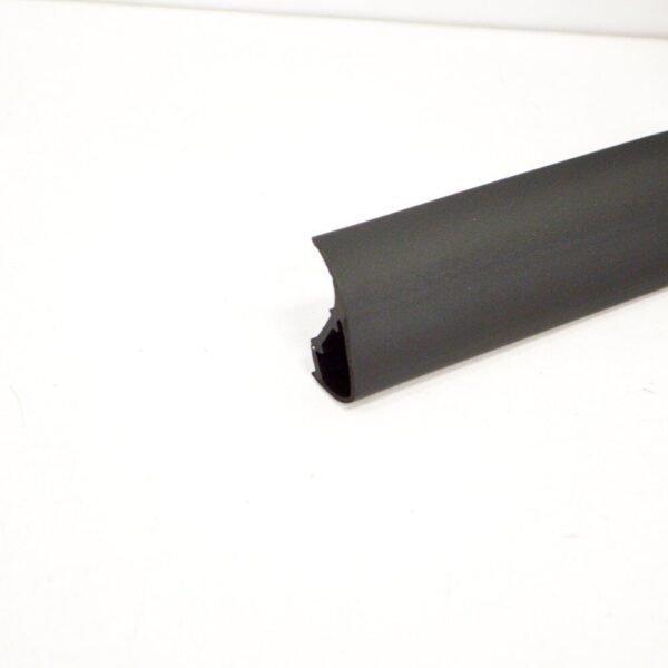 NEW AUDI Q3 8U ROCKER PANEL RUBBER SEAL 8U0839119 2017 ORIGINAL - Image 4