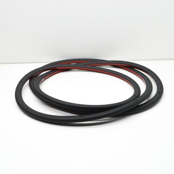 AUDI Q3 8U Rear Right Door Seal Rubber 8U0839912B NEW - Image 4