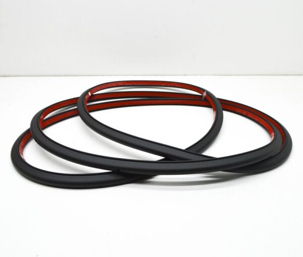 AUDI Q3 8U Rear Right Door Seal Rubber 8U0839912B NEW