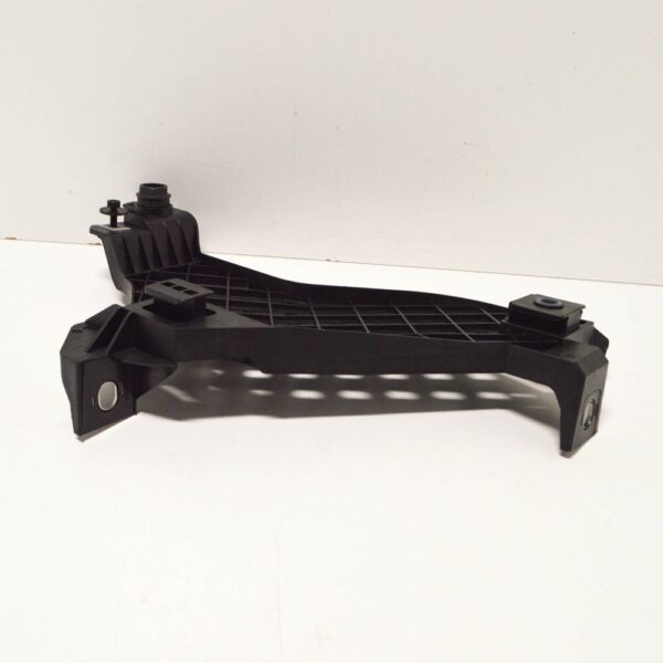 Audi Q3 8U headlight mount front right 8U0941454 NEW - Image 4