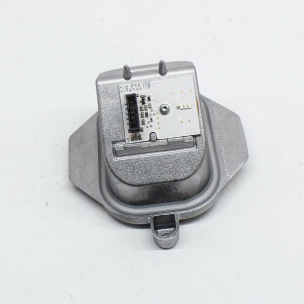NEW AUDI Q3 8U FRONT RIGHT HEADLAMP LED UNIT 8U0941475C 16-17 ORIGINAL - Image 3