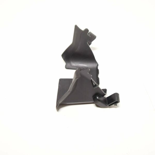 NEW AUDI A3 8V UPPER CENTRE AIR GUIDE 8V0121285B ORIGINAL - Image 4