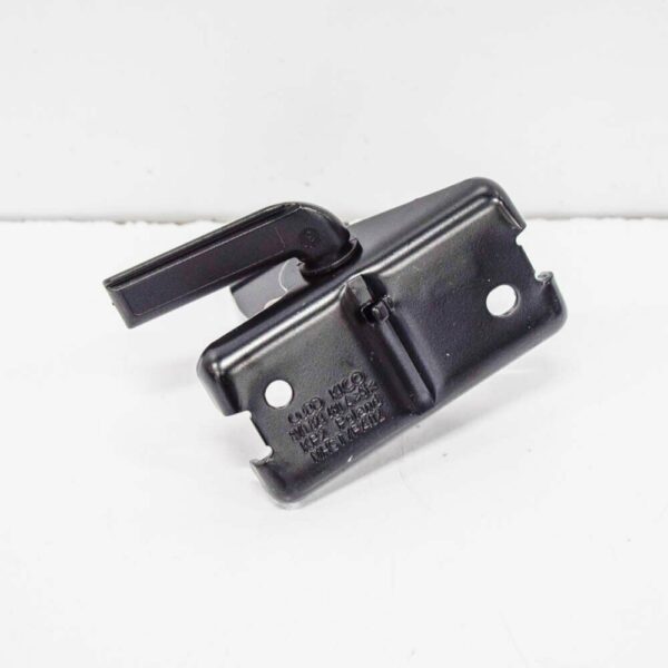 NEW AUDI A3 8V HOOD RELEASE LEVER HOOK 8V0823480A ORIGINAL - Image 4