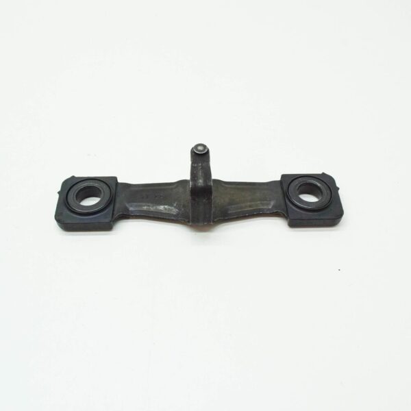 NEW VOLKSWAGEN ARTEON 3H7 REAR LID LOCK STRIKER PLATE 8V0827507K ORIGINAL - Image 4