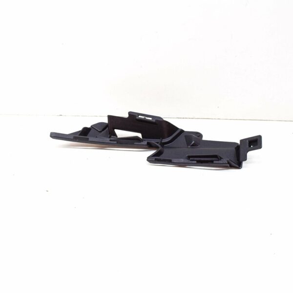 NEW AUDI A3 8V FRONT BUMPER RIGHT CLOSING ELEMENT 8V3807320