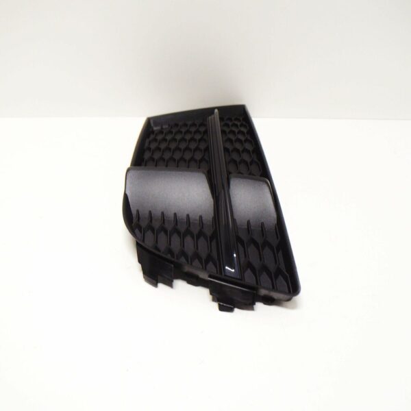 Audi A3 8V Front Bumper Right Side Grille 8V3807682NESM NEW ORIGINAL - Image 4