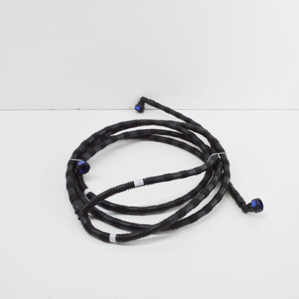 Audi A3 8V Headlight Washer System Trousers 8V3955970Q NEW ORIGINAL - Image 3