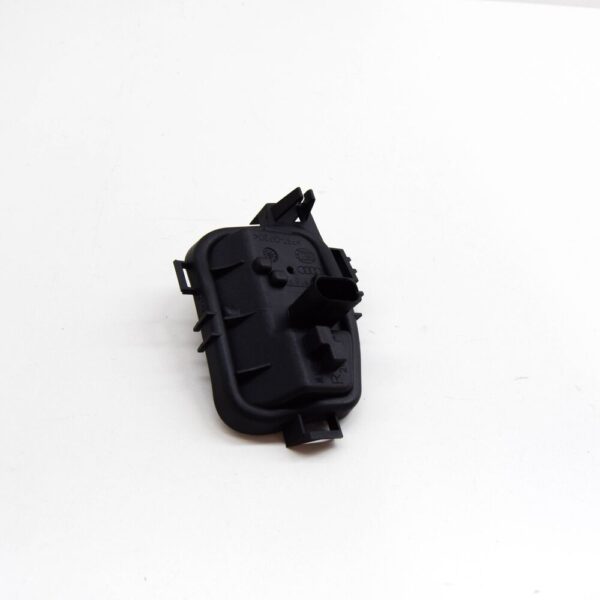 AUDI A3 8V REAR RIGHT OUTER BULB CARRIER 8V4945258C NEW ORIGINAL - Image 5