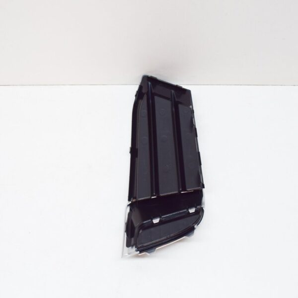 Audi A3 8v1, 8vk Front Right Grill 8V58076729B9 NEW ORIGINAL - Image 4