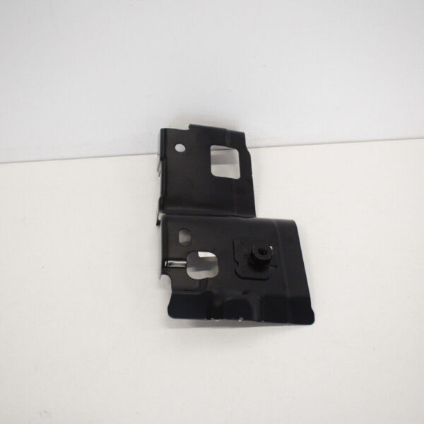 NEW GENUINE OEM 8V5813543