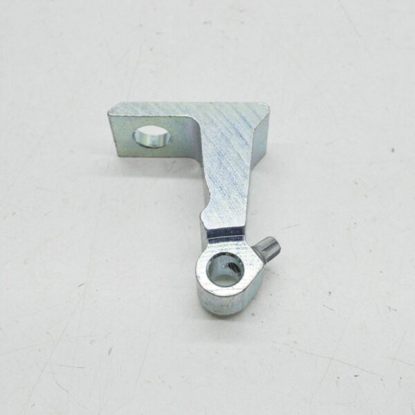 NEW AUDI Q4 E-TRON FRONT LEFT DOOR UPPER HINGE 8V5833403D ORIGINAL - Image 3