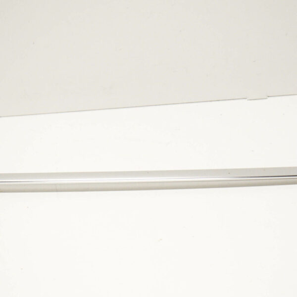 NEW AUDI A3 8V FRONT RIGHT CHROME DOOR REVEAL MOULDING 8V58376442ZZ