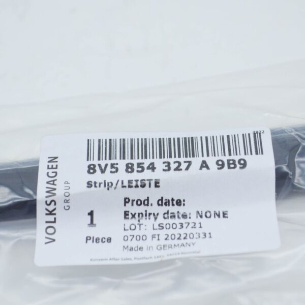 Audi A3 8Vf Satin Left Black Water Repellent Strips 8V5854327A9B9 NEW
