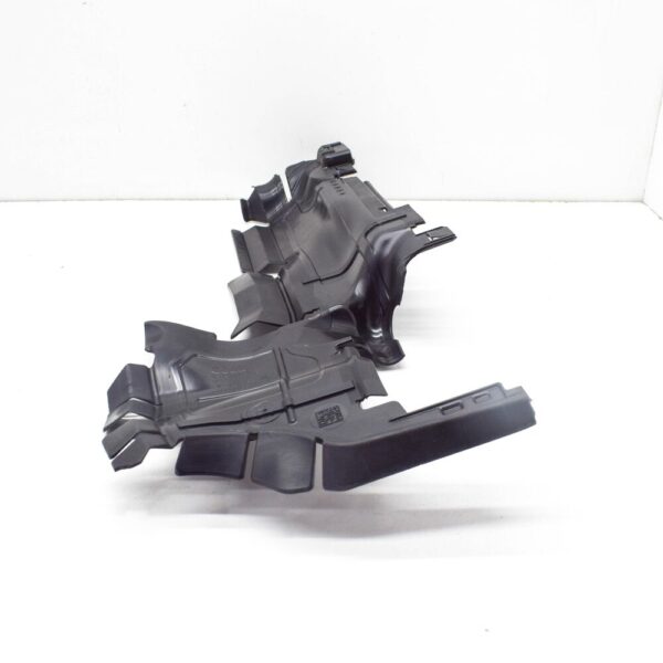 Audi A4 B9 Avant radiator air routing left 8W0121283BS NEW ORIGINAL - Image 5