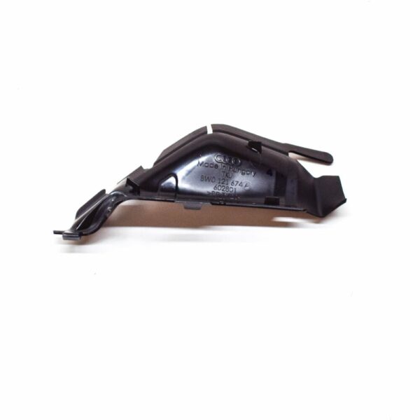 AUDI A4 B9 Front Right Inner Radiator Air Duct 8W0121674A NEW ORIGINAL - Image 4