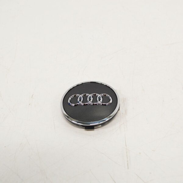 AUDI A3 S3 A4 B9 Wheel Center Cap 8W0601170 ORIGINAL NEW - Image 3