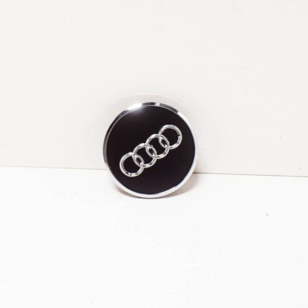 Audi A4 B9 wheel hub cap cover 8W0601170B new - Image 5