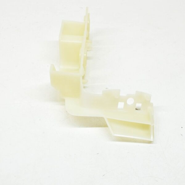 Audi A4 B9 bumper cover front right support rail 8W0807284 new - Image 4