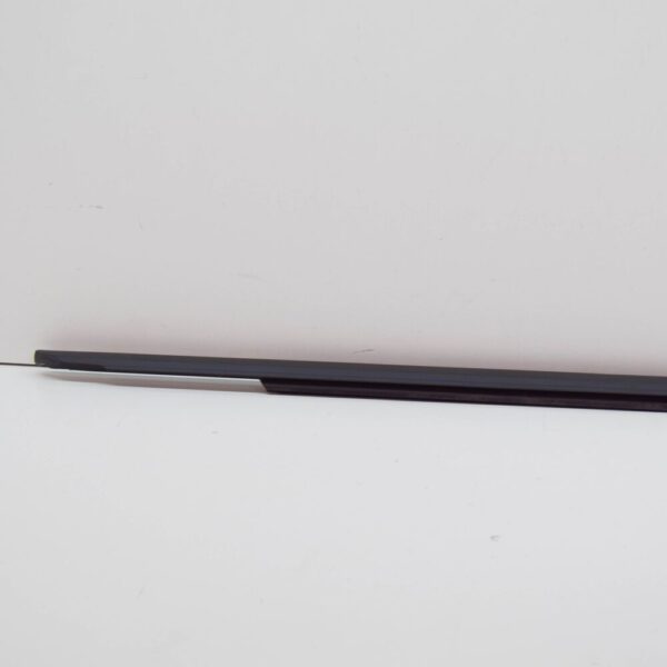 AUDI A4 B9 FRONT RIGHT OUTER WINDOW APERTURE SEAL 8W0837478A NEW ORIGINAL - Image 5