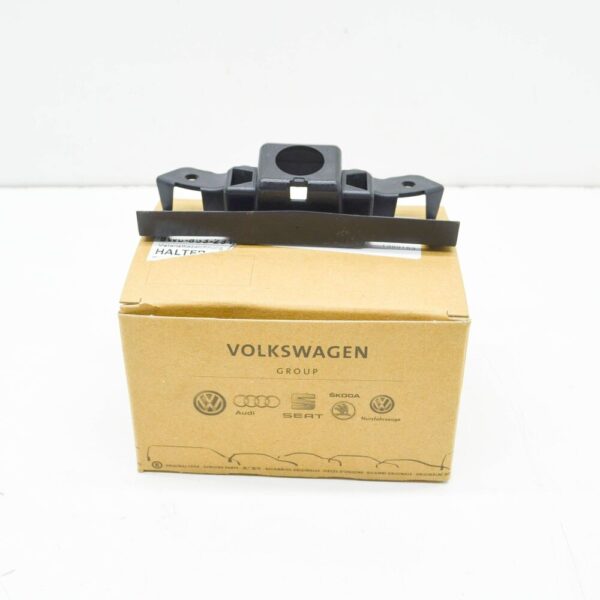 8W0853231A