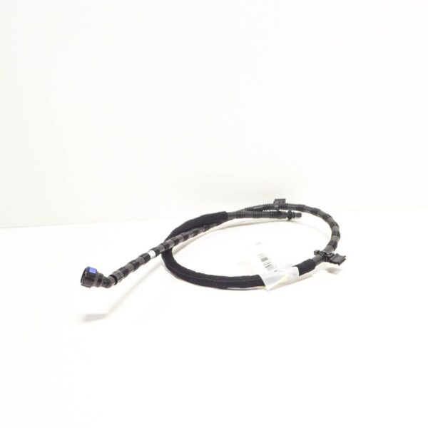 Audi A4 B9 Headlight Washer Pipe Hose Nozzle  8W0955667A NEW ORIGINAL - Image 3