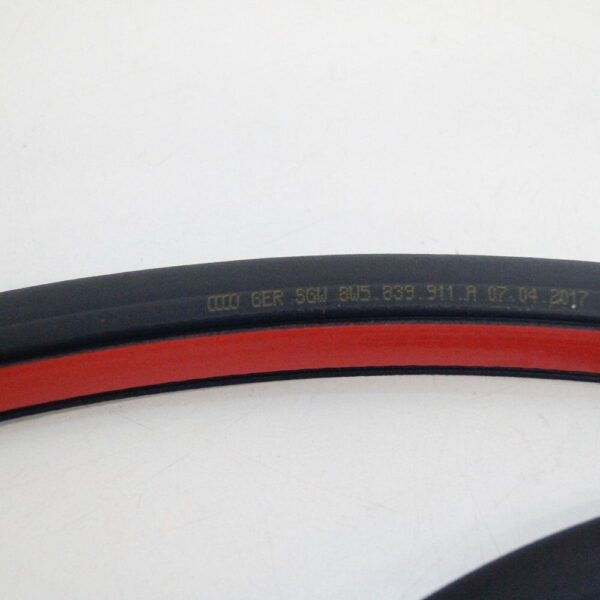 Audi A4 B9 door gasket left 8W5839911A original new - Image 5