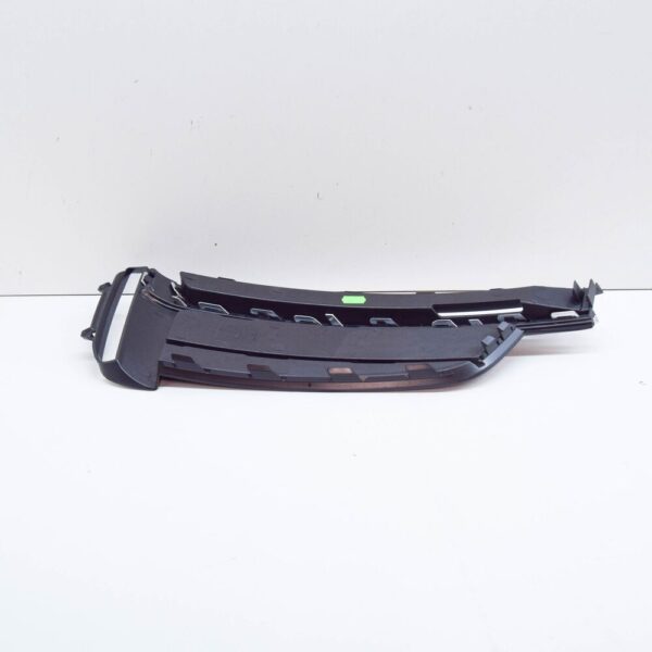 AUDI A5 8W6 Front Right Air Guide Grille 8W6807682FRU6 NEW ORIGINAL - Image 4